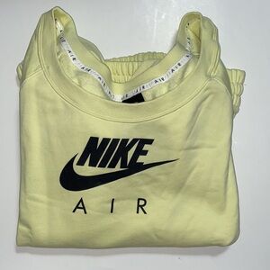 NWT Nike volt & black oversized sweater
 size: M